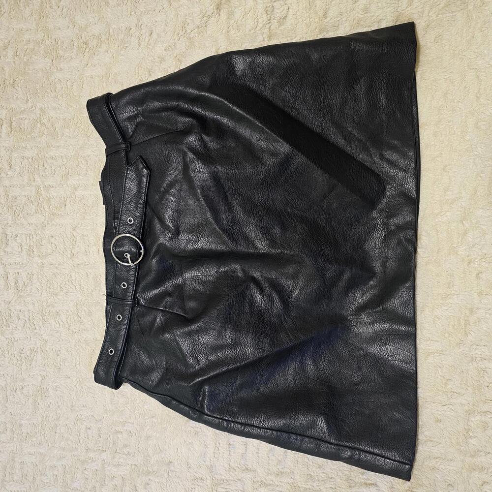 H&M Divided Faux Leather Mini Skirt with Belt 10